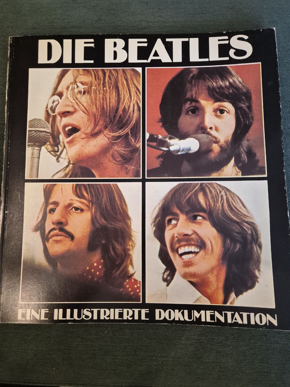 Libri: Die Beatles Dokumentation – Usato da Ehrendingen venduto da Amigo5