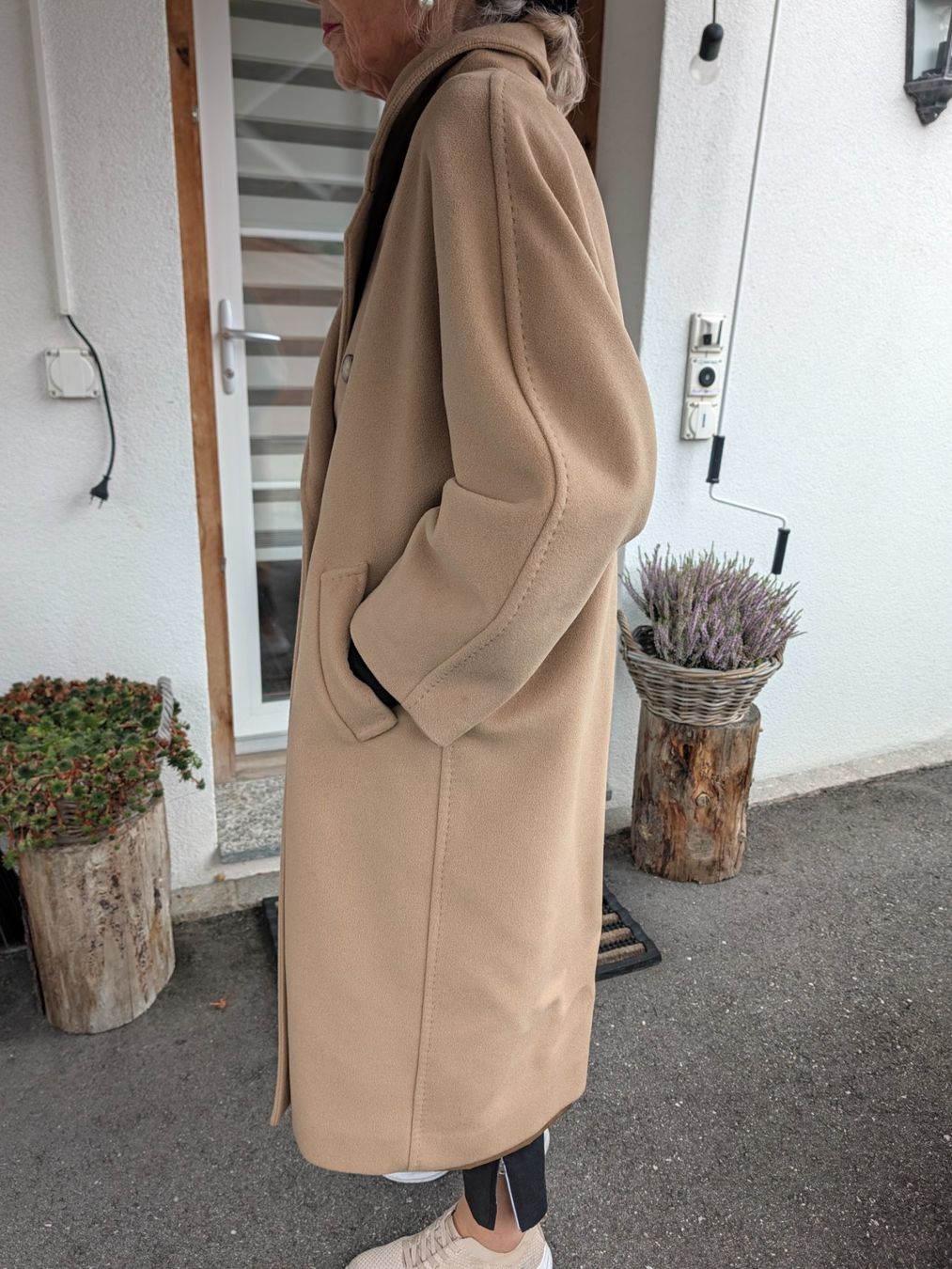 Max Mara Cappotti: Max Mara Kashmir Mantel - beige – Usato da Zürich venduto da egosamtweich 6