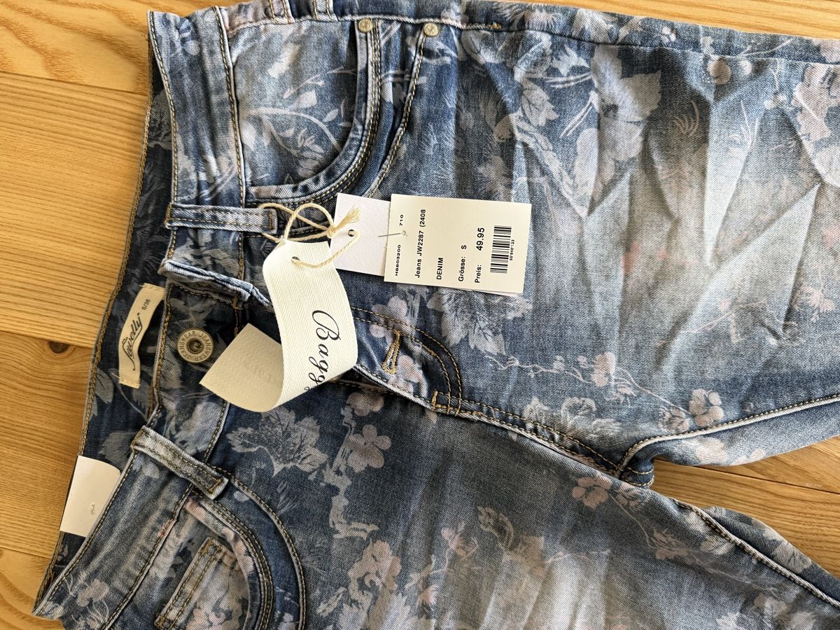 Jeans: Jeans – Neuf avec emballage d'origine à Itingen par jessi811 1