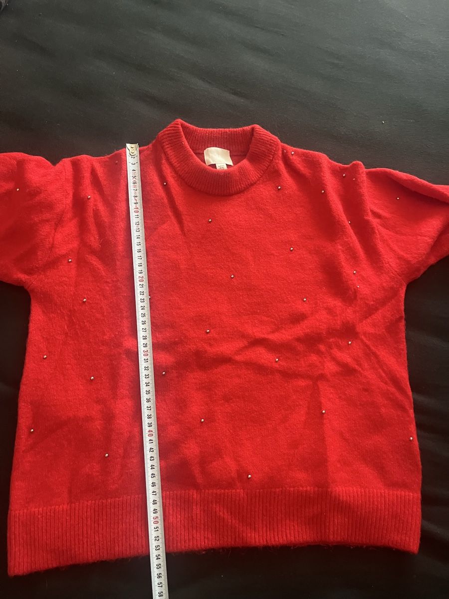 H&M Lotti di vestiti: Zwei Damen Pullover rot und beige – Nuovo (secondo la descrizione) da Olten venduto da sae_82z2 1