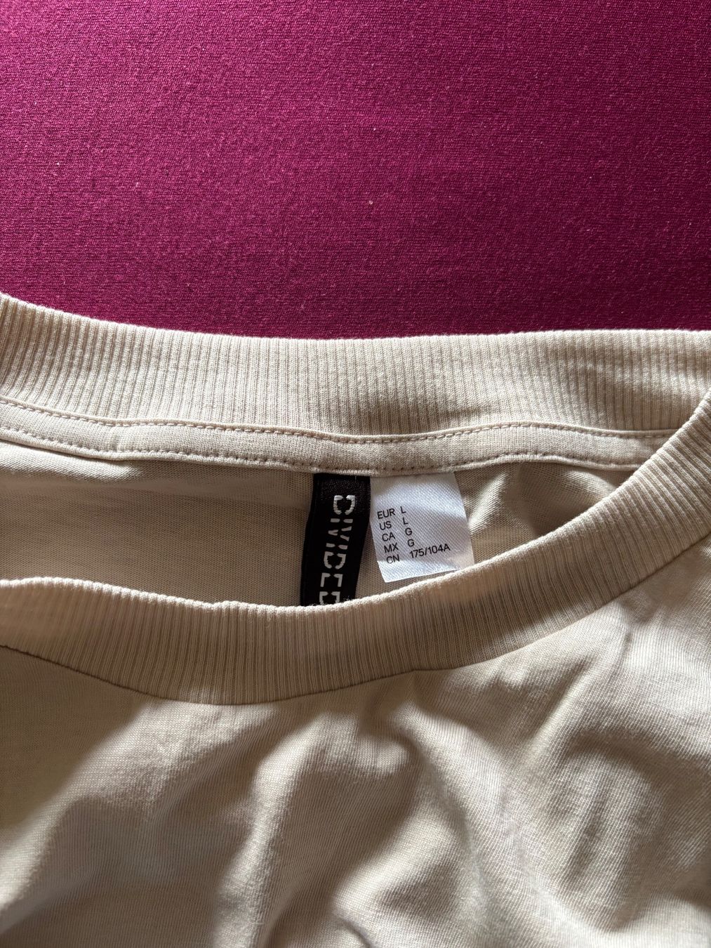 T-shirt: Beiges T-Shirt, oversized, ca. Gr.50 – Nuovo (secondo la descrizione) da Wald AR venduto da bertli00 1