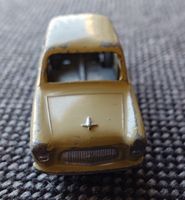 Modellauto Lesney Ford Prefect Nr 30 beige bespielt