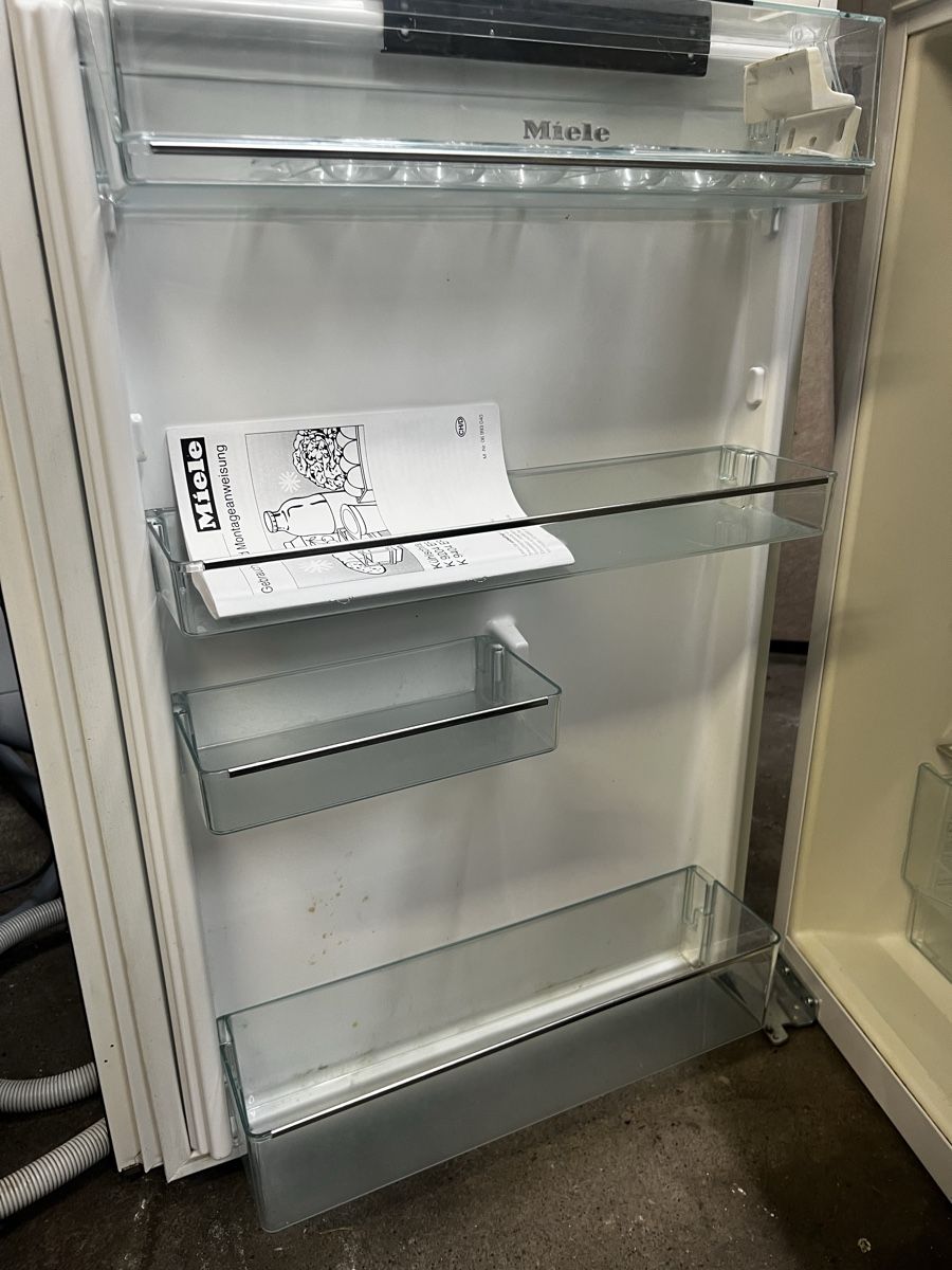 Miele Frigoriferi: Miele Kühlschrank – Usato da Trasadingen venduto da Kaffee.mann 3