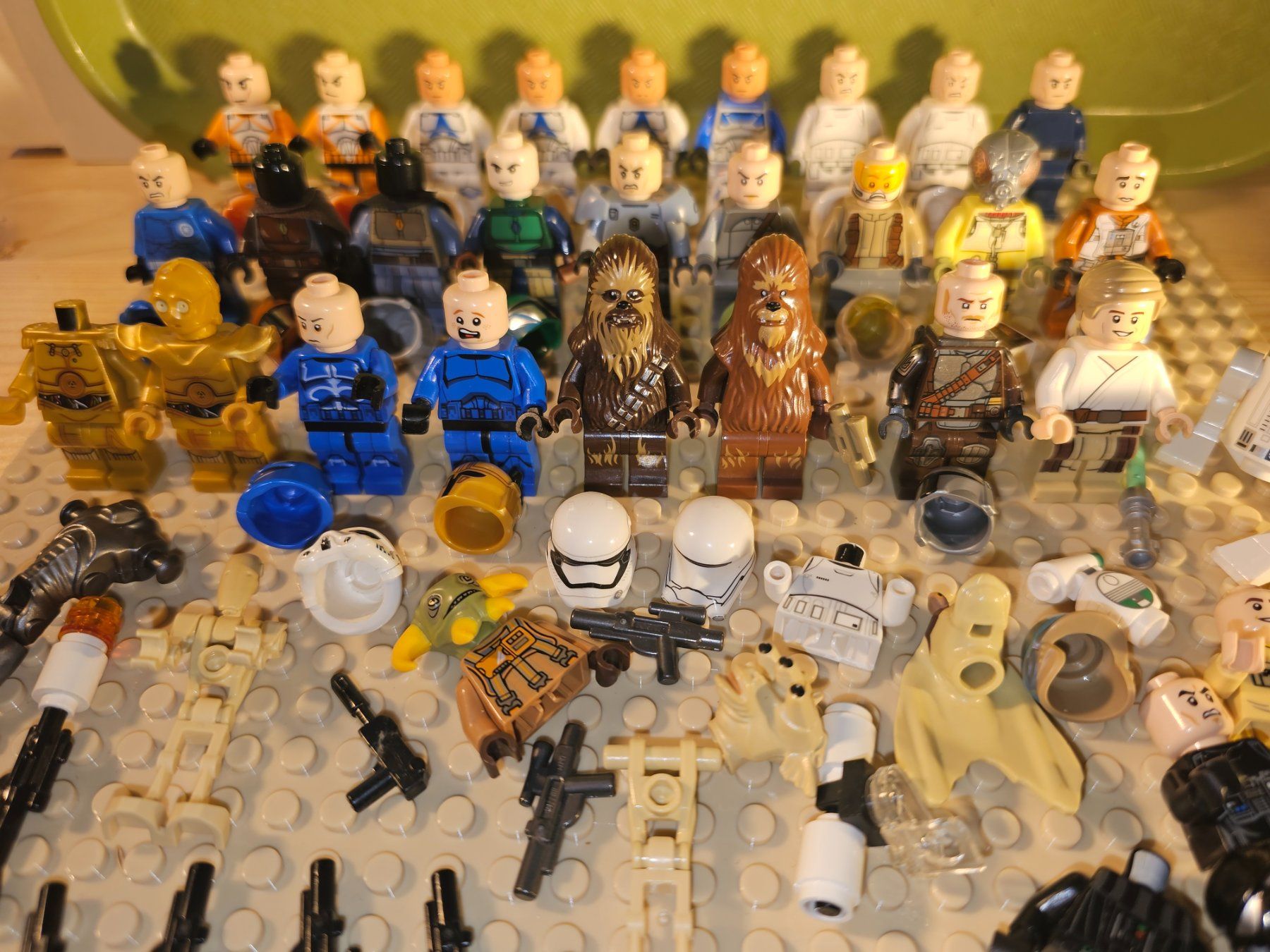 Star Wars Figurines: 90% Lego Star Wars Figuren Konvolut – D'occasion à Oberuzwil par Peppi56