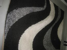 1   TEPPICH   GROSS   UND   2   KLEINERE