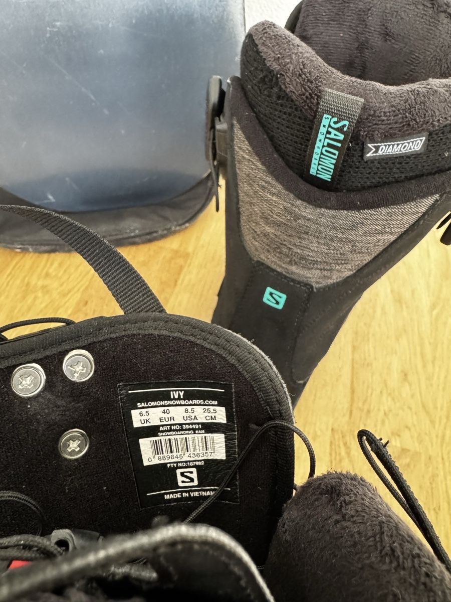 Salomon Board: Salomon Snowboard-Set mit Boots & Tasche – Usato da Ostermundigen venduto da ali_cds7 4