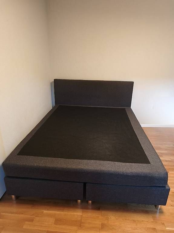 Betten: Boxspringbett 160×200 cm, anthrazit  2.5-jährig – Gebraucht aus Olten von kil_7q8q 1