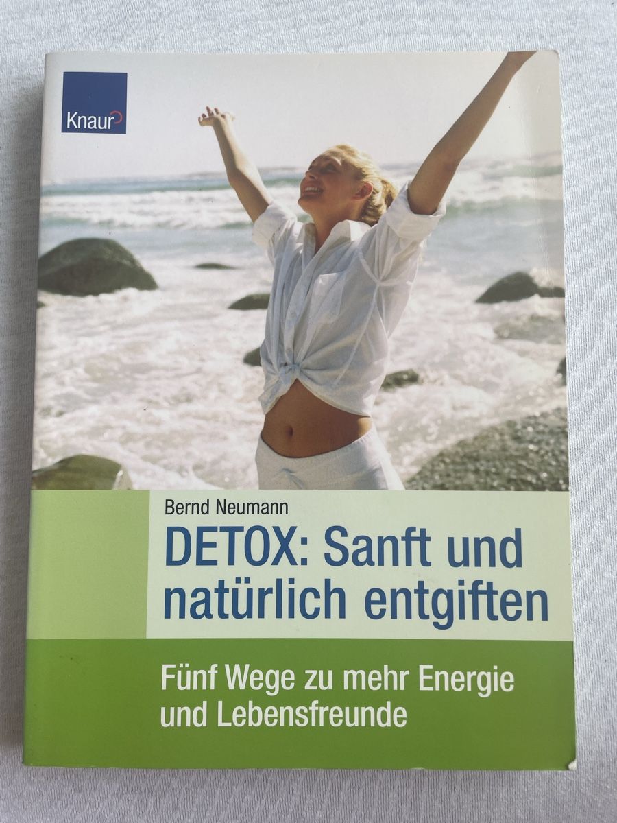 Libri: Detox/Entgiften – Nuovo (secondo la descrizione) da Buchrain venduto da gisipape