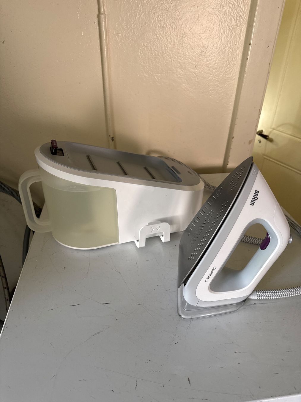 Braun Ferri da stiro: Fer a repasser Braun Care Style 3 – Usato da St imier venduto da sav_bjf9 1