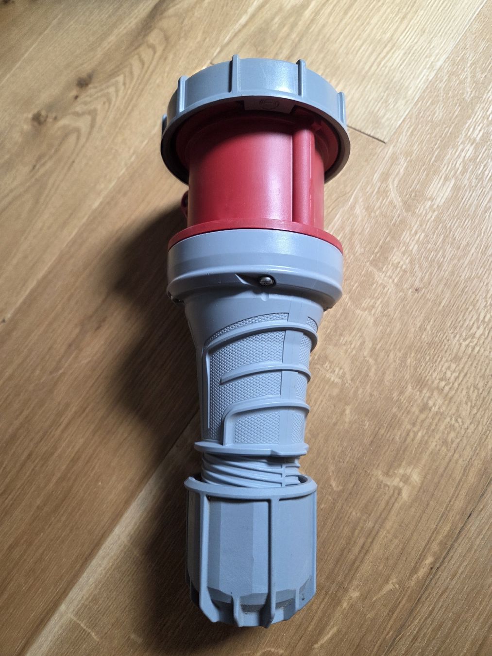 Stecker: Kupplung CEE63 – Neu (gemäss Beschreibung) aus Rueun von Ktrr 2