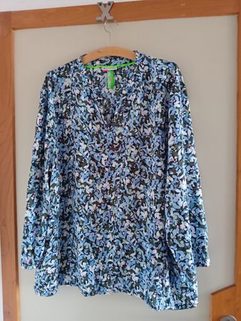 Bluse NEU von StreetOne, Gr. 46