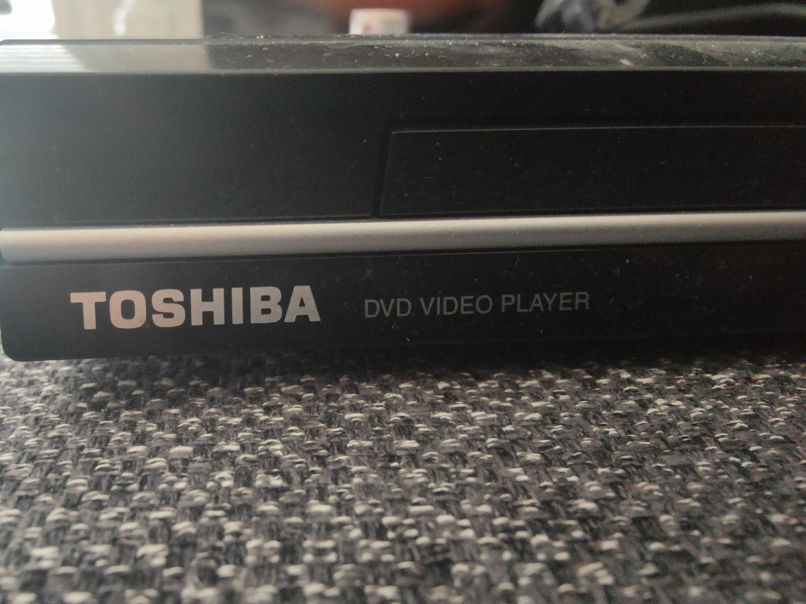 Alle DVDs: Toshiba, DVD Player – Gebraucht aus Muttenz von NMtn.