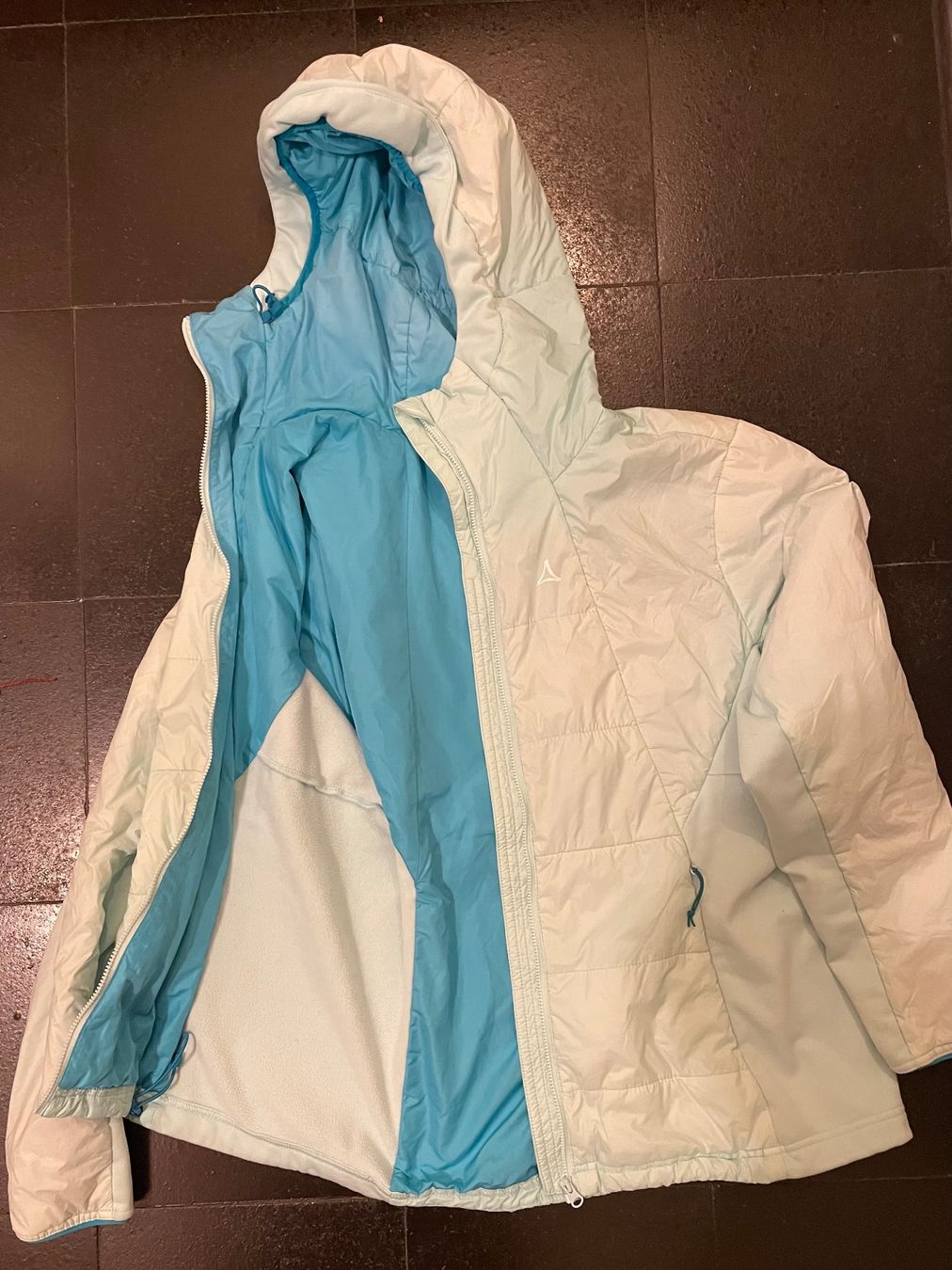 Schoeffel Jacken: Schöffel Isolationsjacke hellblau mit Kapuze, Gr. 44 – Gebraucht aus Uster von jelk 1