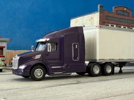NEU Peterbilt 579 Sleeper HO Logistics Replicas USA H0 1/87