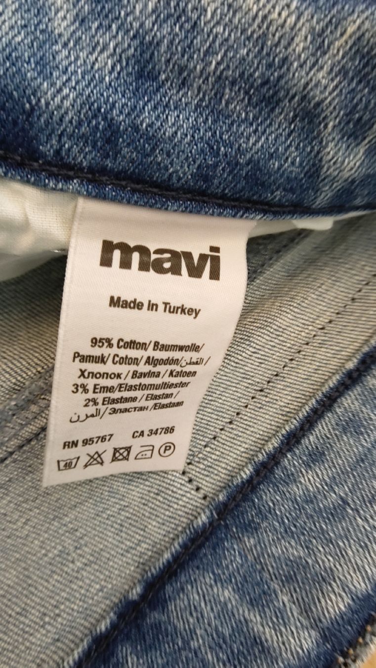 Mavi Jeans: Mavi Marcus Ultra Move Jeans, Slim Straight Leg – Nuovo (secondo la descrizione) da Meggen venduto da Vitos 5