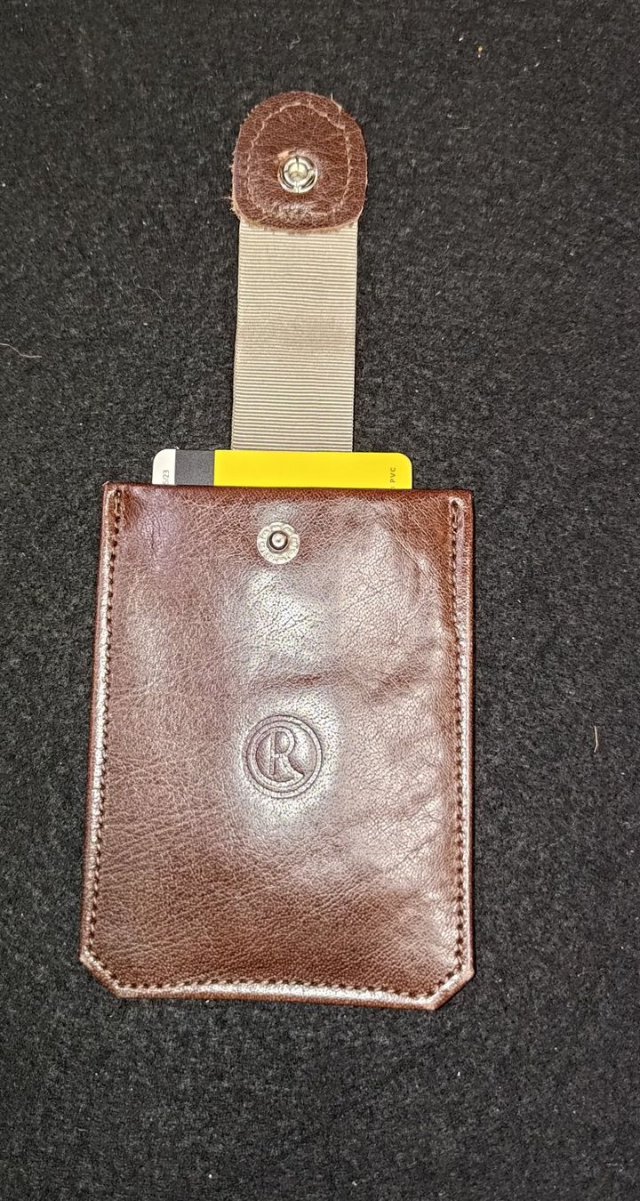 Portafogli: Chris Reeve Card Wallet – Nuovo (secondo la descrizione) da Gerzensee venduto da cobo02