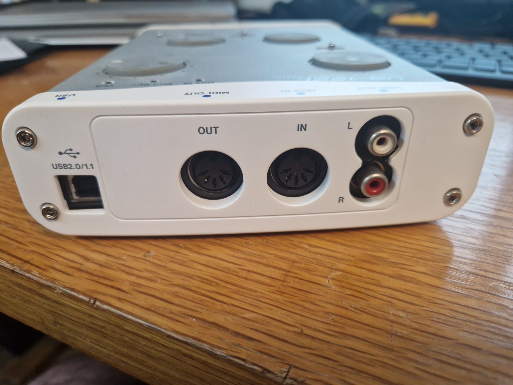 Attrezzatura per studi di registrazione: Tascam USB2.0 Audio/MIDI Interface – Usato da Wegenstetten venduto da Marcus2222 4