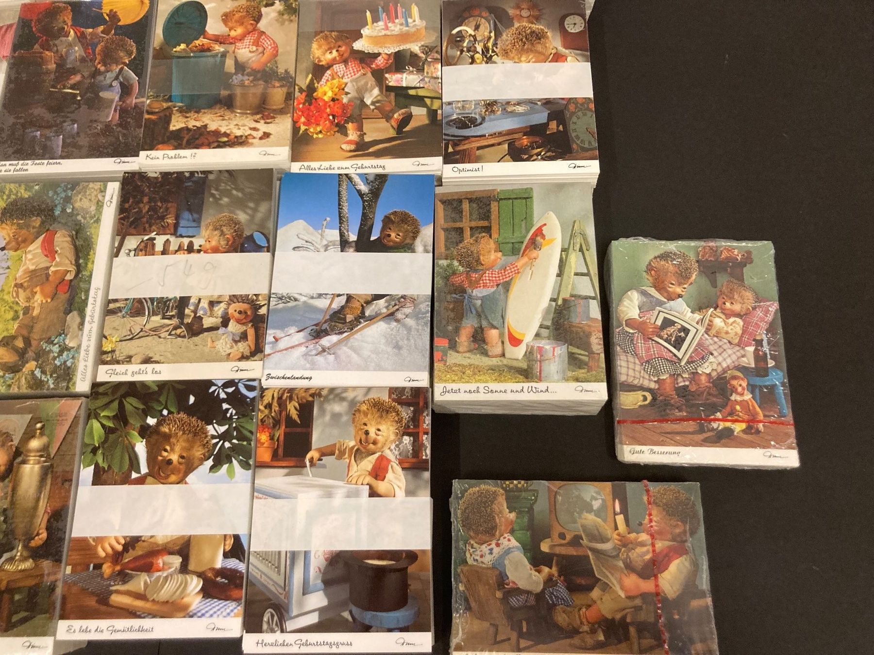 Cartoline postali: Restposten Mecki Ansichtskarten, ca. 3000 Stück – Nuovo (secondo la descrizione) da Neuenhof venduto da jorogo 5