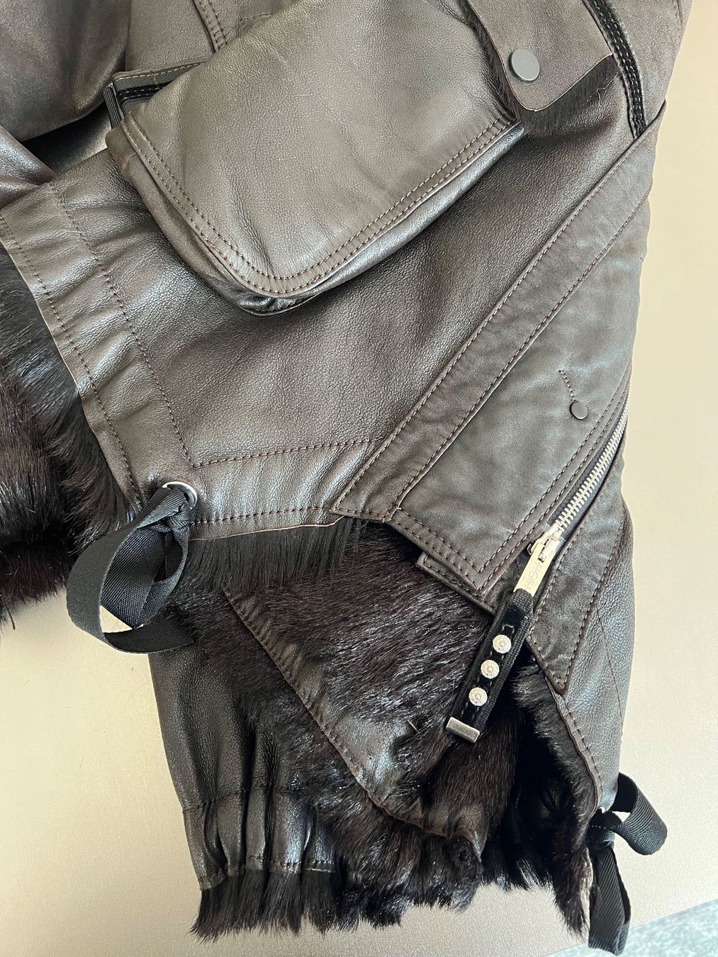 High Jacken: Lederjacke von High – Gebraucht aus Remigen von Orlana7 7