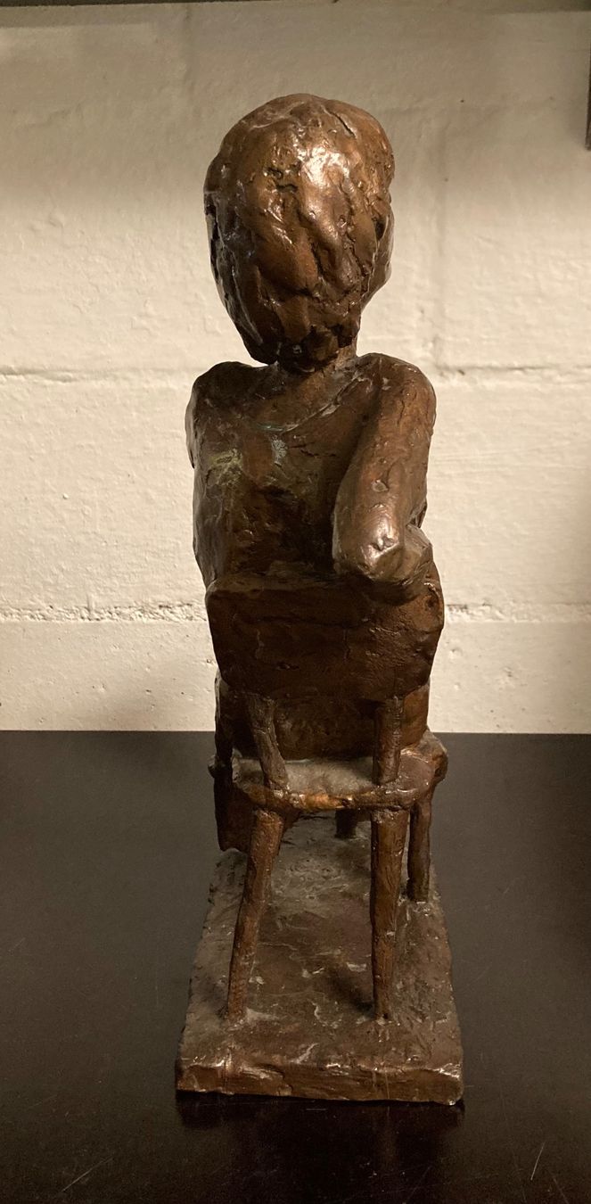 Statuette: Bronzefigur Frau sitzend – Usato da Riniken venduto da begeh-r-bar 2