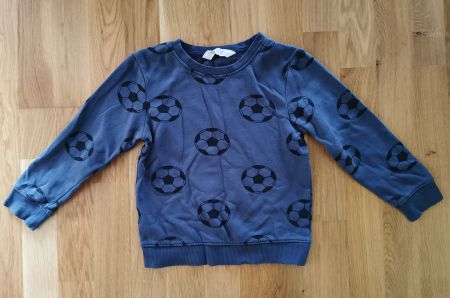 Pullover "Fussball" von H&M, Gr. 110/116, Top Zustand
