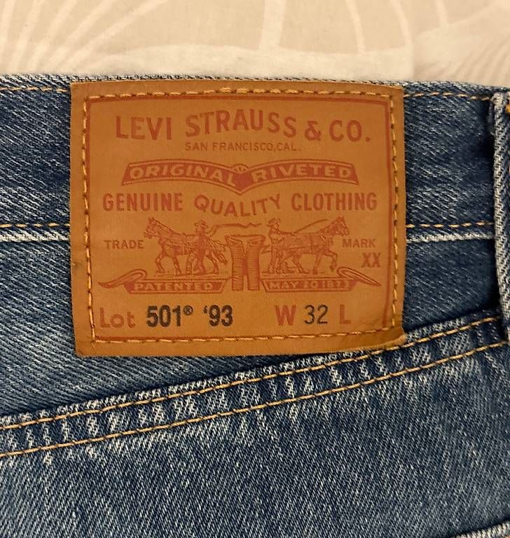 Jeans: Levis Shorts – Usato da Pfeffingen venduto da san_tnq5 2