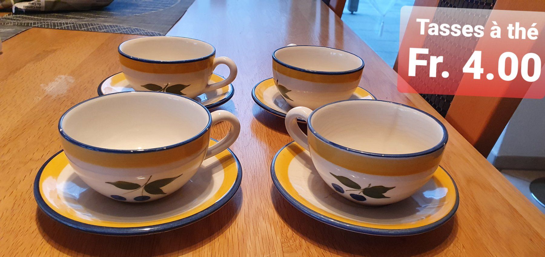 Tazze: 4 tasses à thé – Usato da Moutier venduto da mai_pq7w