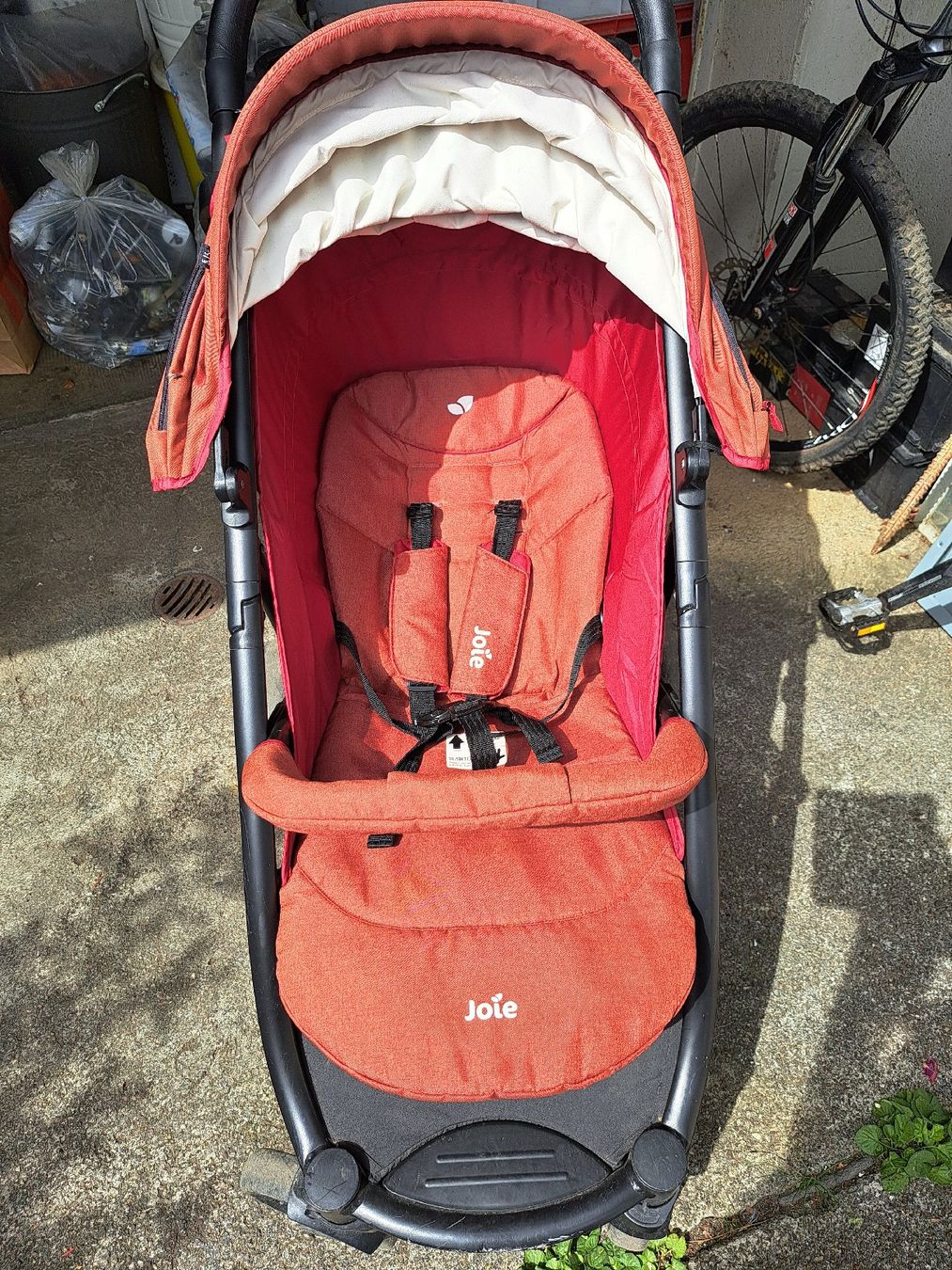 Joie Carrozzine: Joie Kinderwagen ziegelrot  – Usato da Pratteln venduto da mab_f2fz 6