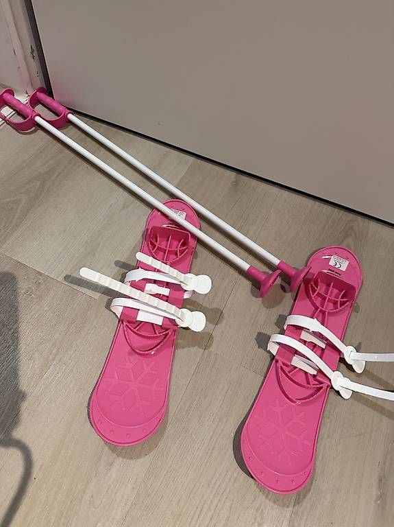 Skis: Kinderski – Gebraucht aus Niederhasli von des_f82m
