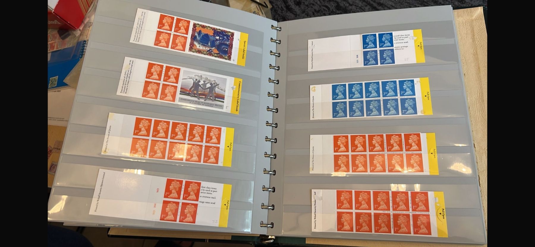 Tutti i francobolli: Grosse Sammlung GB Markenhefte, Nominalwert ca. CHF 920.- – Usato da Münchenbuchsee venduto da dani1113 1