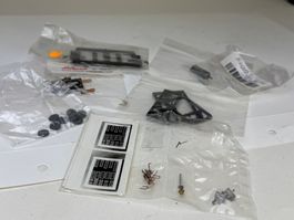 GB5- Reste Modellbahn Artikel Kleinmotor Stromabnehmer usw.