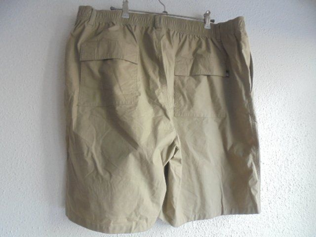Pantaloni: Shorts Gr. 56 Baumwolle NEU – Nuovo (secondo la descrizione) da Hinwil venduto da Glasperlen