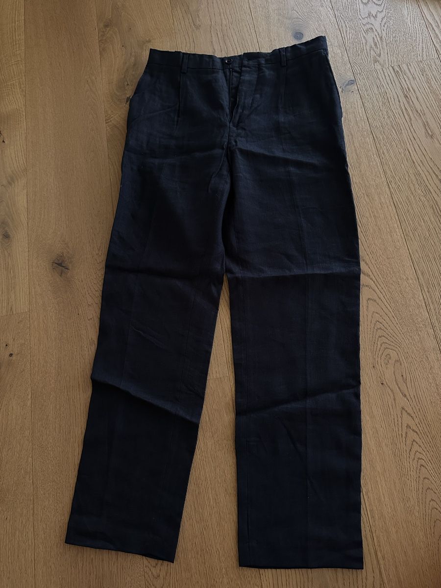 Pantaloni: ZARA Leinenhose schwarz Grösse 38 – Usato da St. Gallen venduto da Roya24