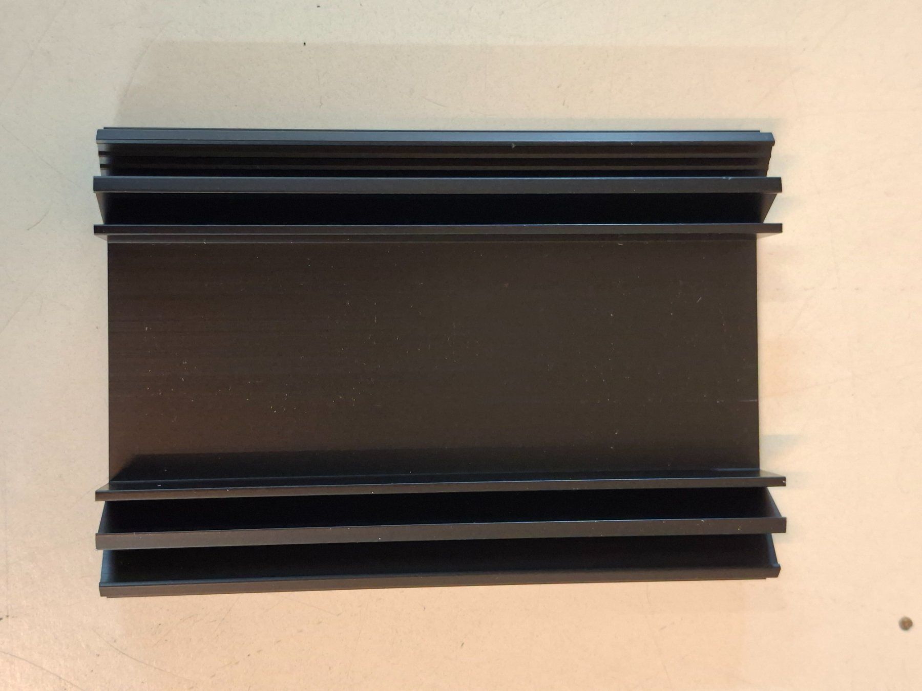 Componenti elettronici: Kühlkörper Aluminium – Nuovo (secondo la descrizione) da Niedergösgen venduto da piccorx5 2