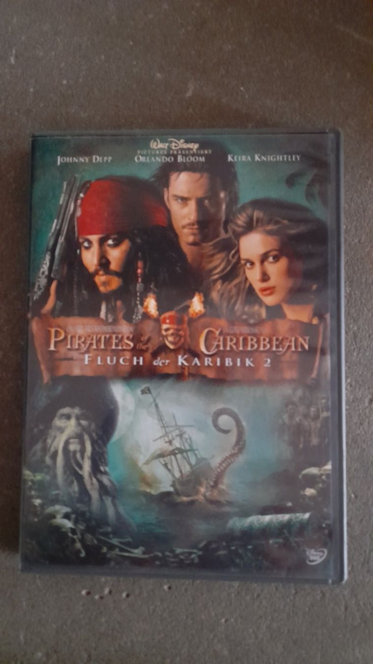 Alle DVDs: FLUCH DER KARIBIK 2  DVD – Gebraucht aus Wetzikon ZH von Ramones01