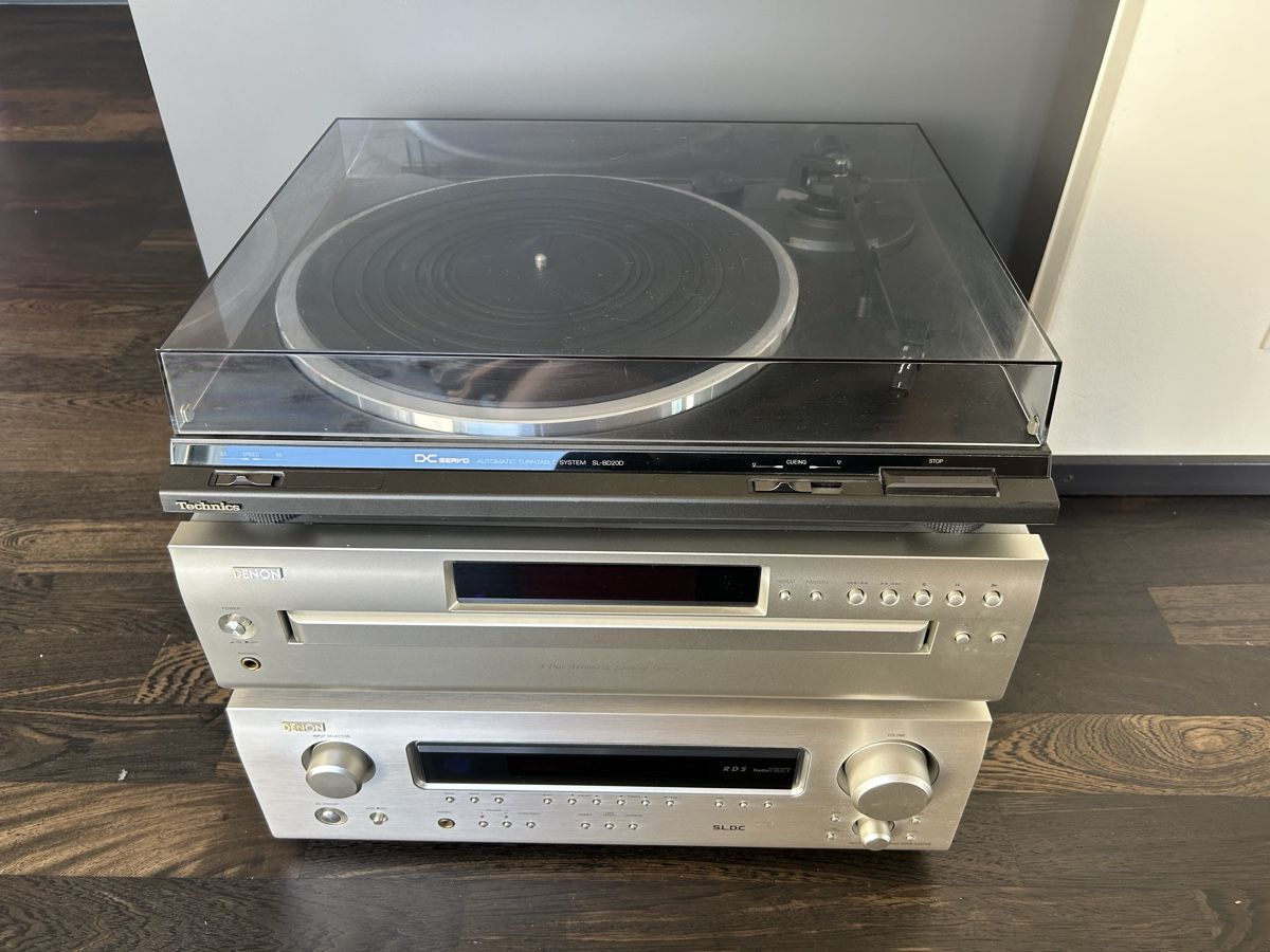 Denon Lettore multimediale & Streamer: Denon HiFi System inkl. Plattenspieler – Usato da Uster venduto da stida 1