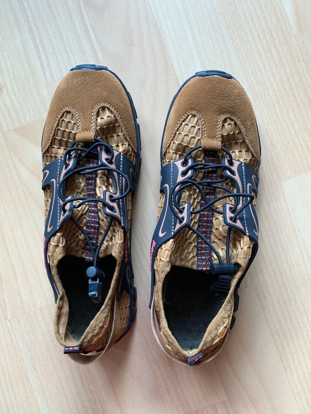 Herrenschuhe: Wasser Schuhe – Gebraucht aus Luzern von Pegasus003