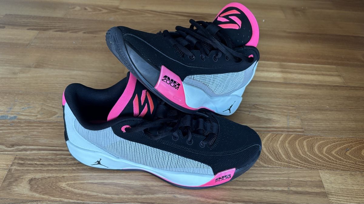 Jordan Scarpe da uomo: AIR Jordan Luka77, Space Navigator Schwarz – Nuovo (secondo la descrizione) da Fehraltorf venduto da towaro 1