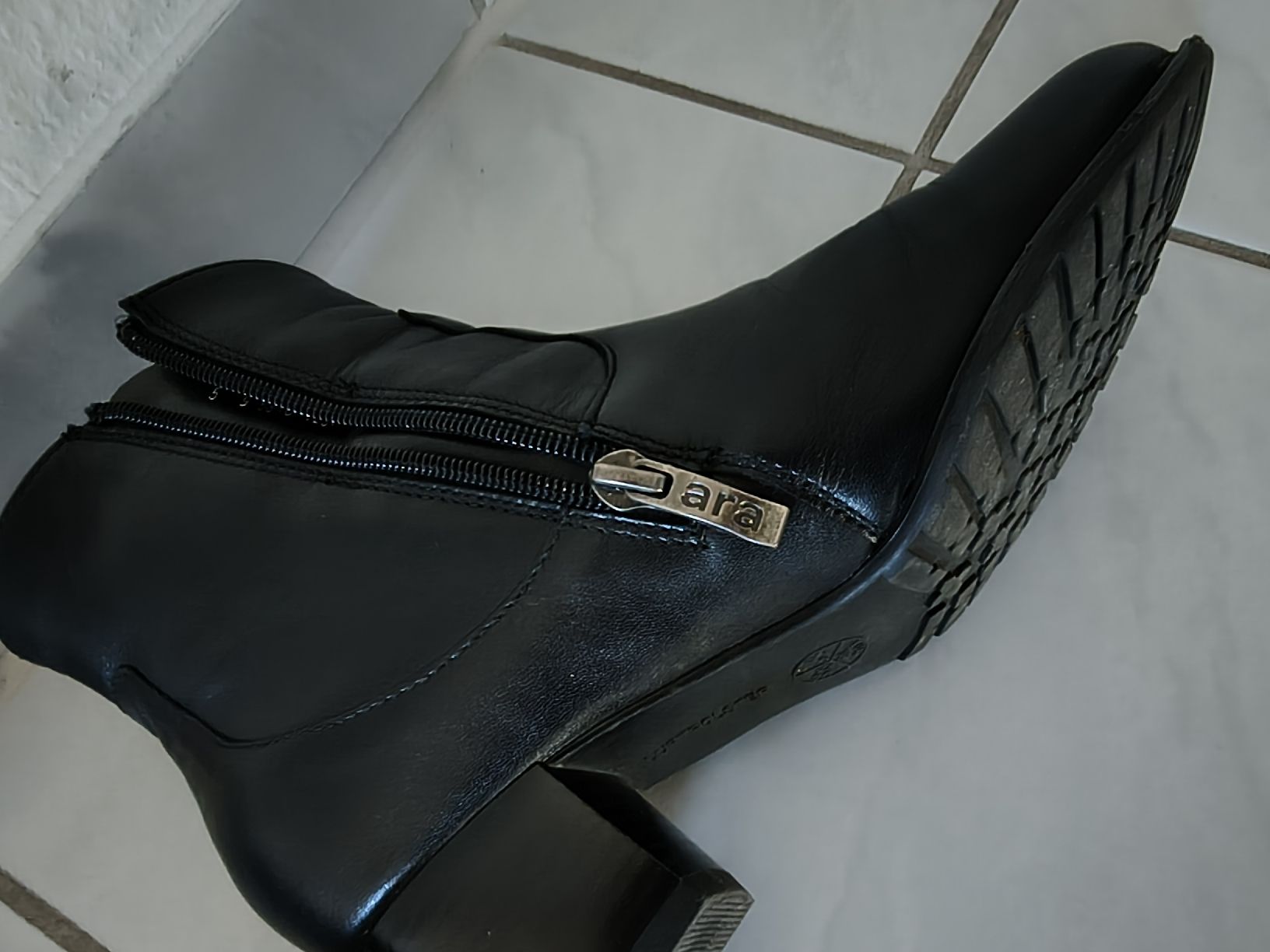 Ara Scarpe da donna: Stiefeletten Ara GoreTex Grösse 38 – Usato da Allschwil venduto da Kremat 5
