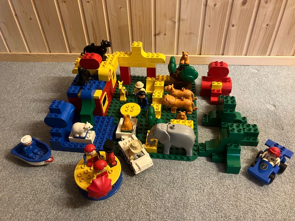 Grosser LEGO Duplo Zoo & Zirkus mit Tieren & Figuren 1