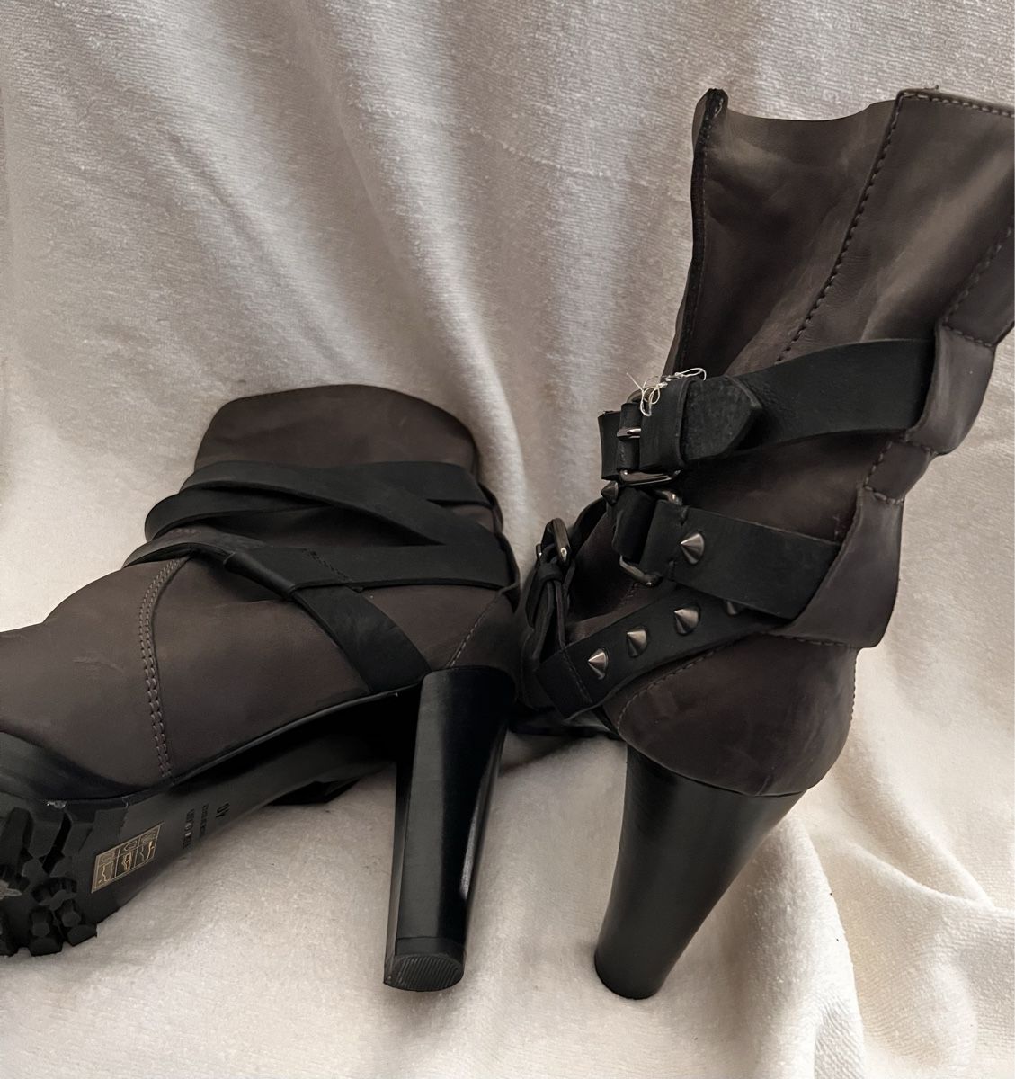 Scarpe da donna: Stivaletti Rossano Bisconti, pelle 40 – Nuovo (secondo la descrizione) da Paradiso venduto da Wildlime 1