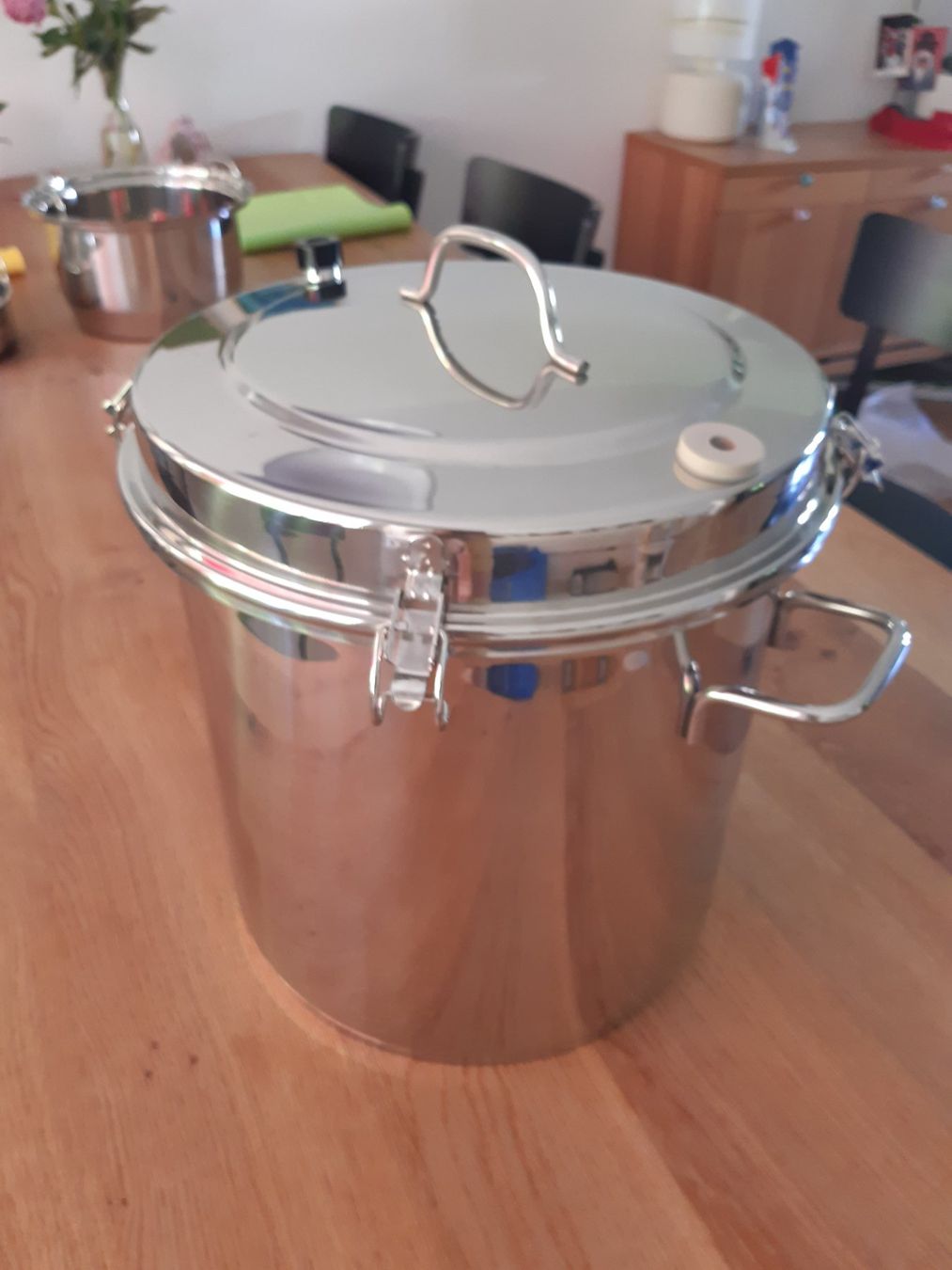 Elettrodomestici da cucina: Westfalia Multitopf/Saftgewinner, komplett – Usato da Winterthur venduto da Heliophobous