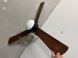 Deckenventilator mit Licht – Holzoptik
