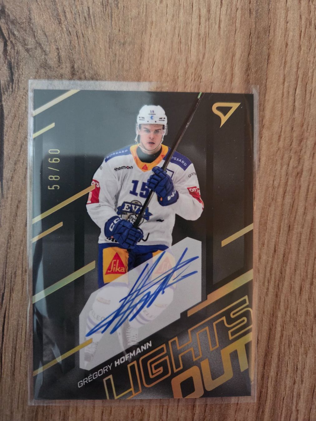 Sportzoo Carte collezionabili: EV Zug - Gregory Hofmann - Lights Out 58/60 SIGNED – Nuovo (secondo la descrizione) da Arzier-Le Muids venduto da SmellyCat