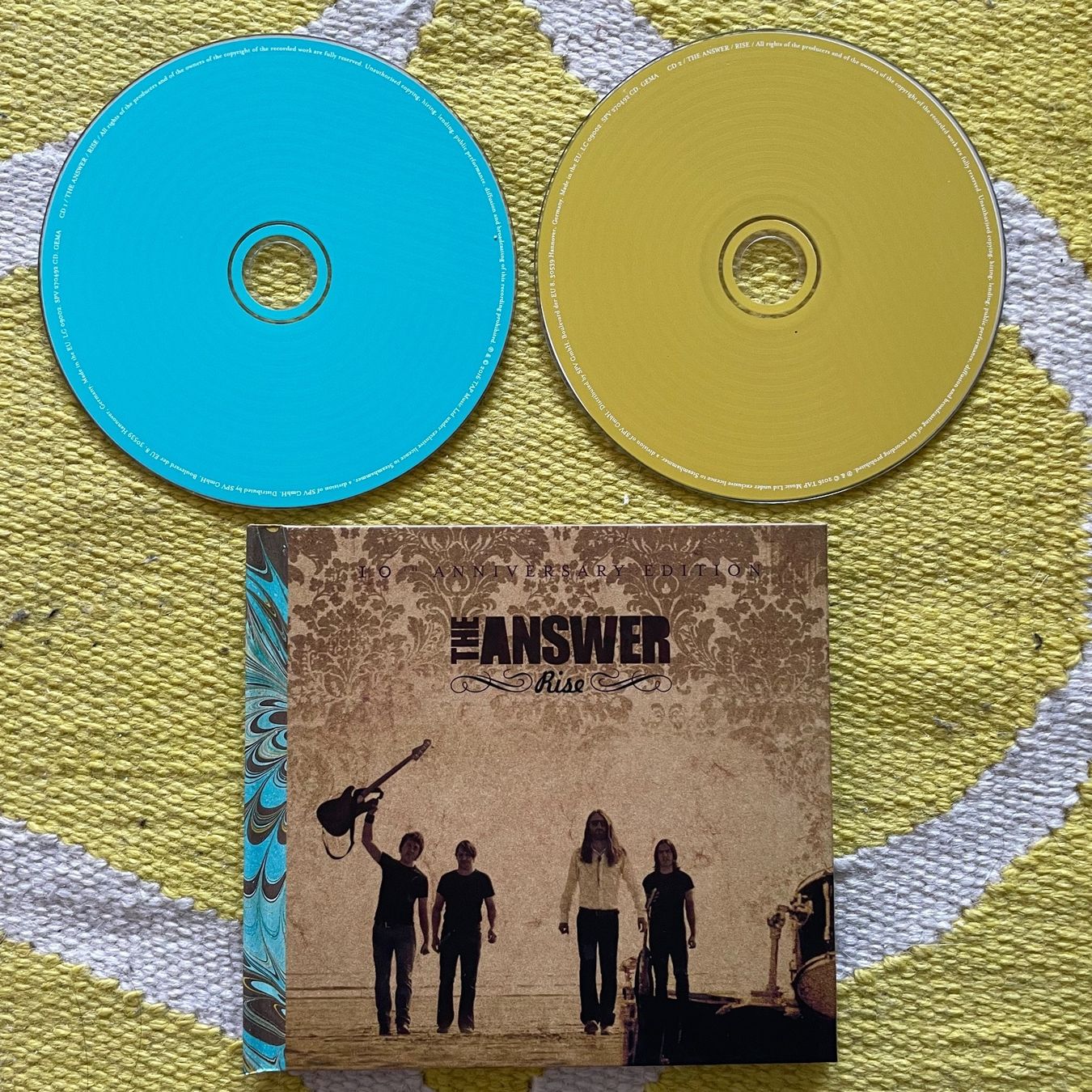 CD: THE ANSWER-2CD RISE HARDCOVER ANNIVERSARY EDITION – Usato da Rorschacherberg venduto da CD-Roli