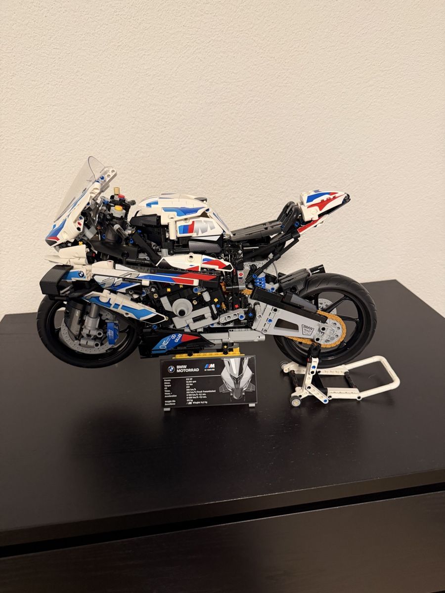 Lego Kit di costruzioni: LEGO Technic BMW M 1000 RR – Usato da Emmetten venduto da chr_ls62 2