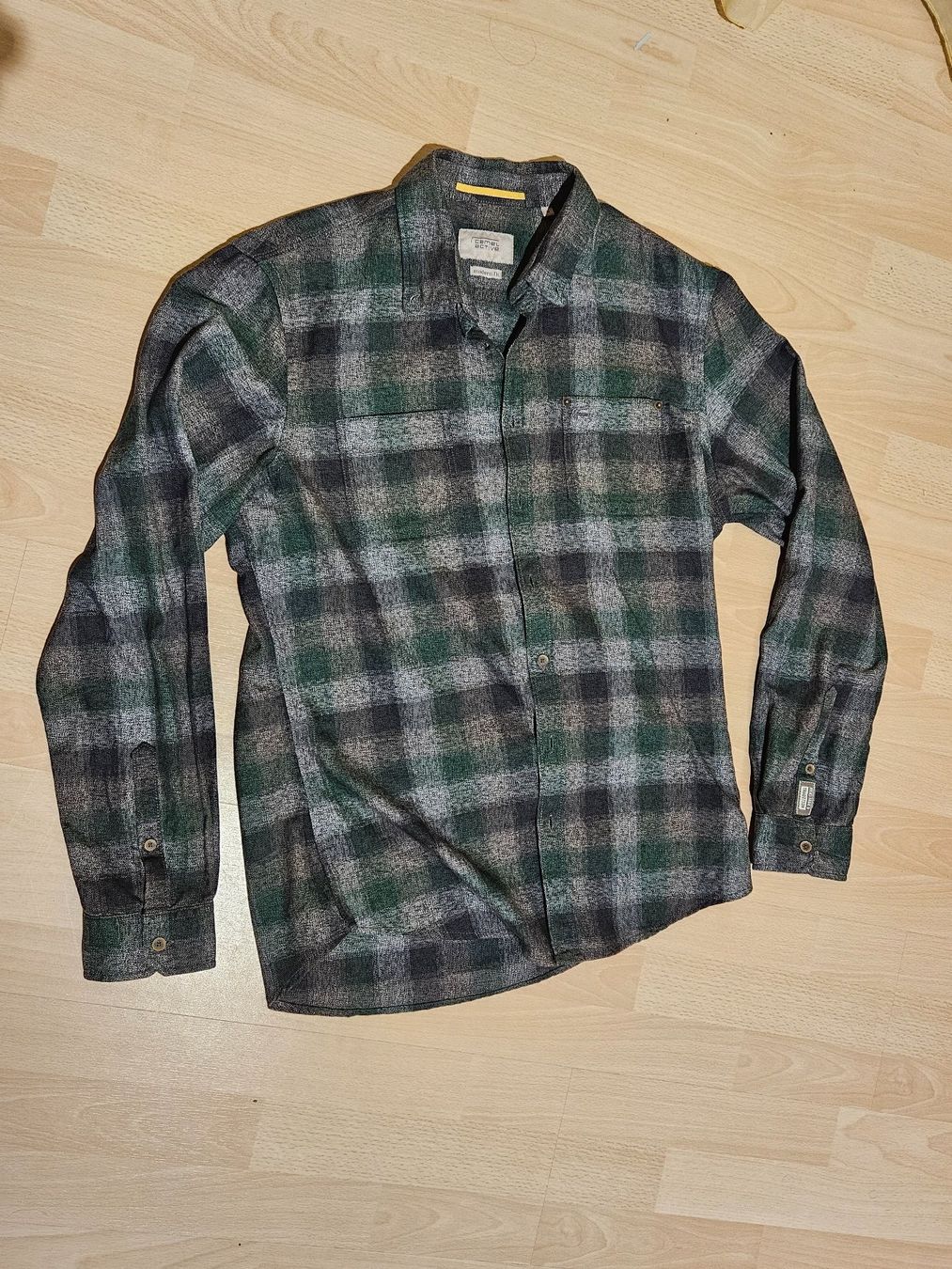Gap Camicie: Herrenhemd Modern Fit Gr.M Marke Camel Active – Nuovo (secondo la descrizione) da Jona venduto da ASMARADO
