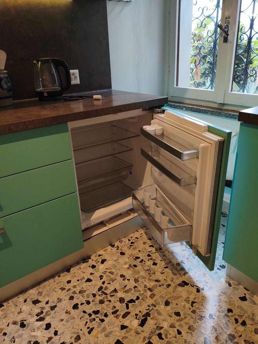 Cucine complete: Kleinküche 2-teiig – Usato da Hinwil venduto da EdwinT 2