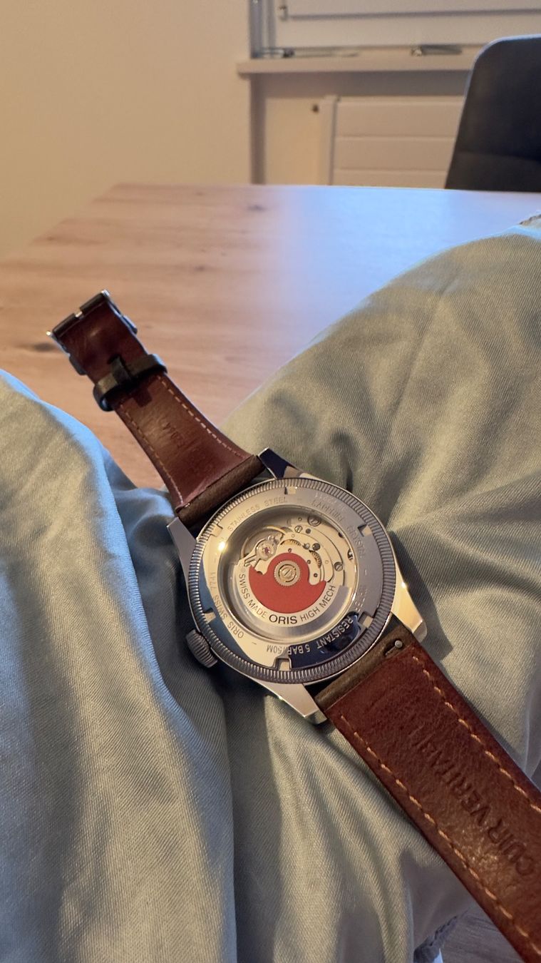Oris Montres: Oris Big crown pointer date – D'occasion à Courgenay par pau_r96y 4