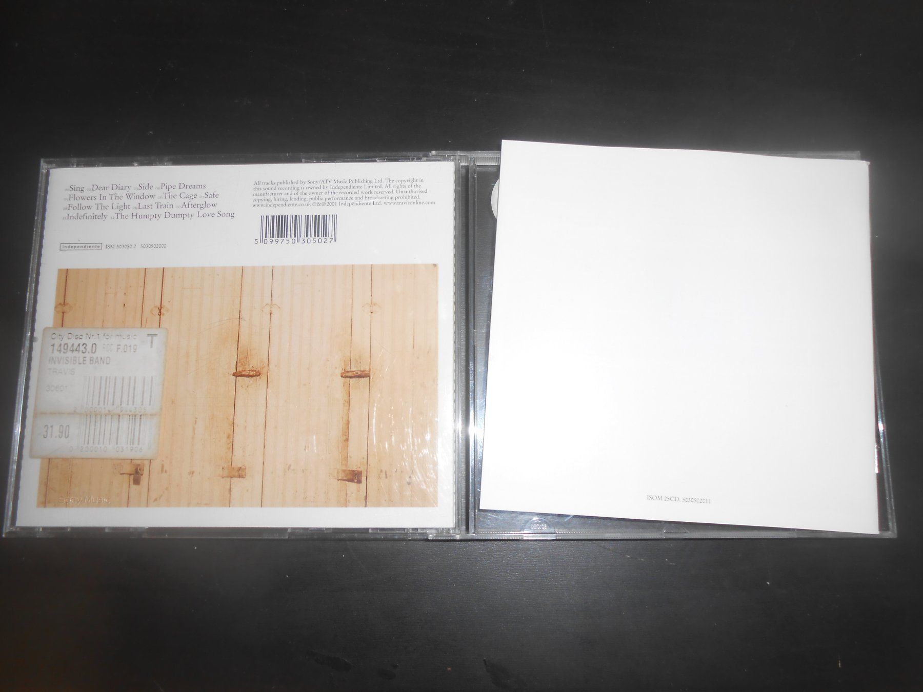 CD: Travis – The Invisible Band / 2001 – Usato da Aarberg venduto da witchhunter01 1